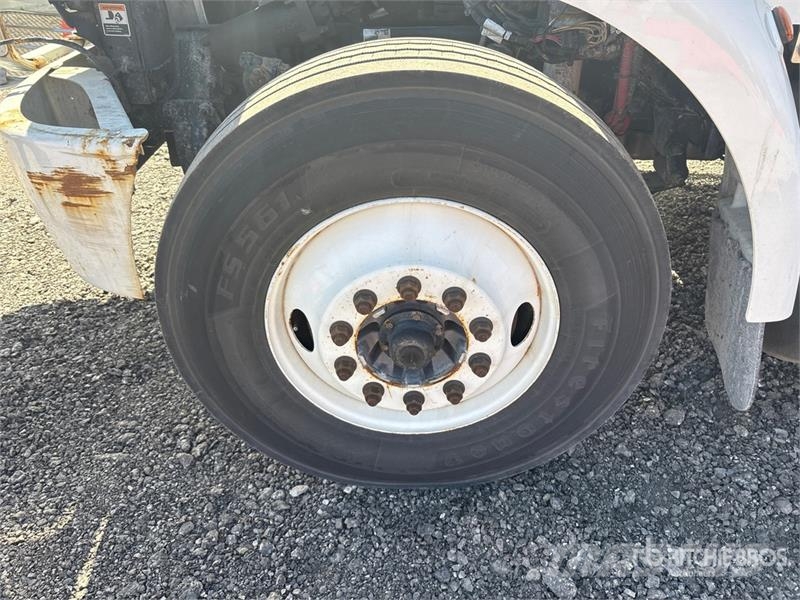 Peterbilt 330 Camiones botelleros