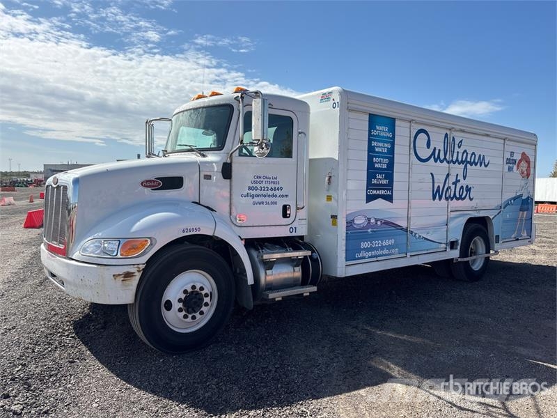 Peterbilt 330 Camiones botelleros