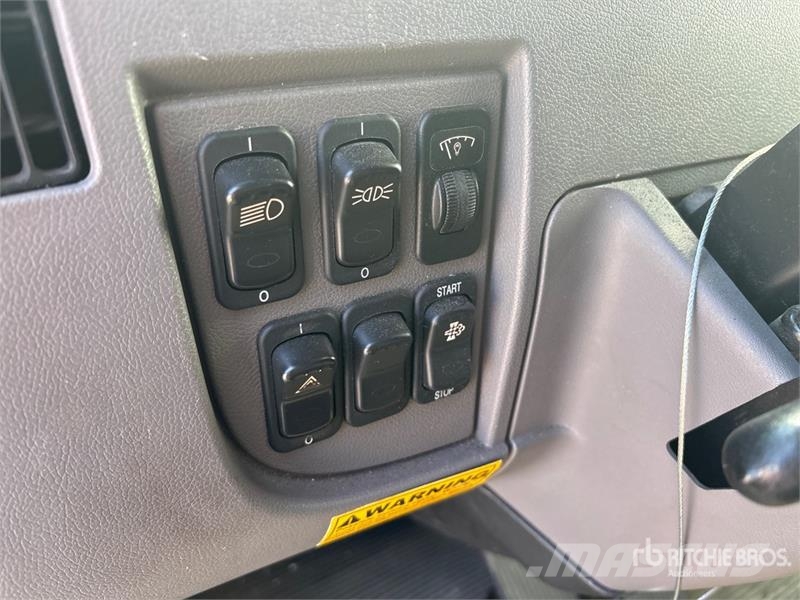 Peterbilt 330 Camiones botelleros