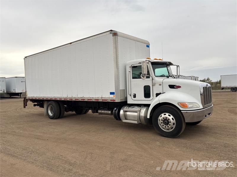 Peterbilt 337 Kofferaufbau