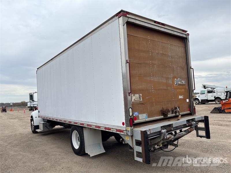 Peterbilt 337 Kofferaufbau