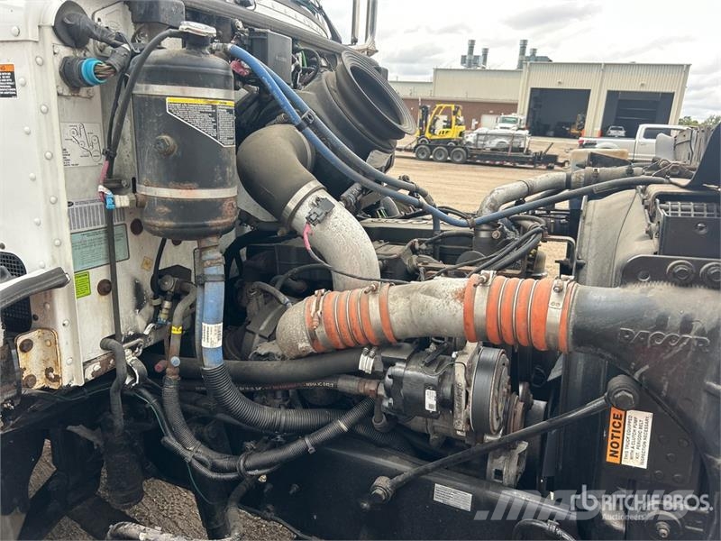 Peterbilt 337 Kommunal-Sonderfahrzeuge