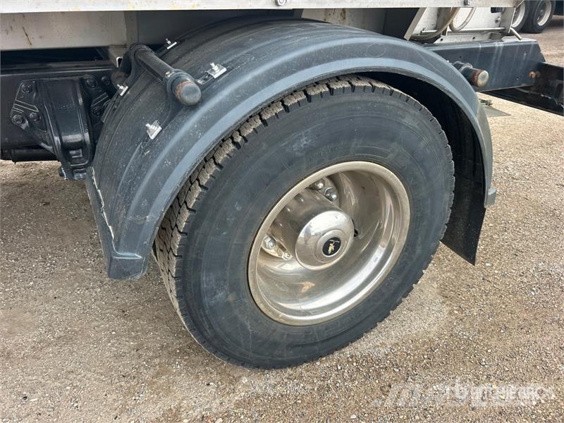 Peterbilt 337 Kommunal-Sonderfahrzeuge