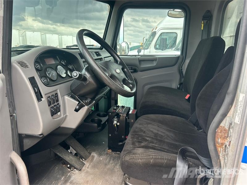 Peterbilt 337 Kommunal-Sonderfahrzeuge