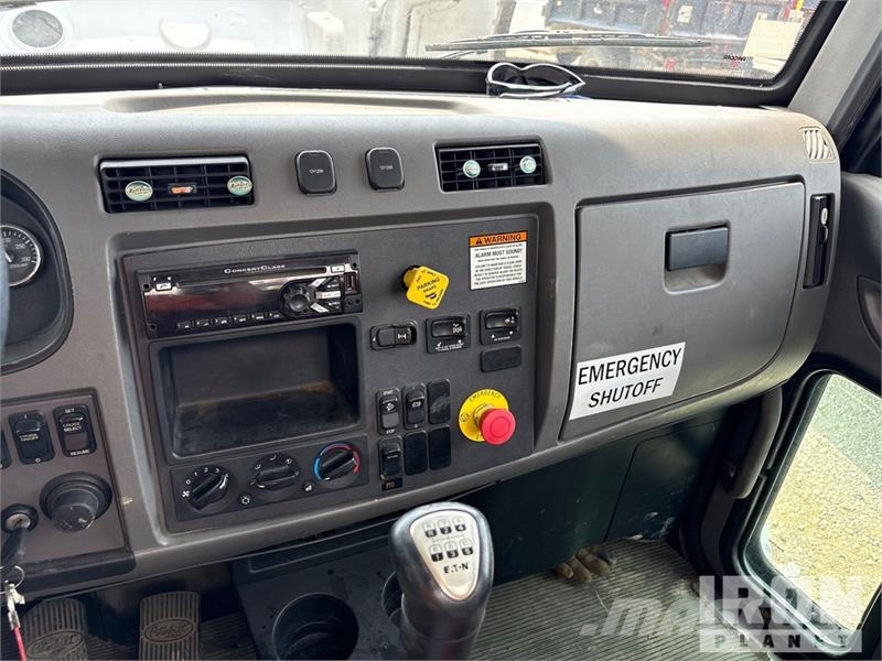 Peterbilt 348 Kombinētās vakumsūkņa mašīnas