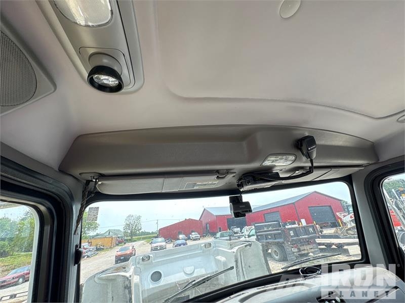 Peterbilt 348 Kombinētās vakumsūkņa mašīnas