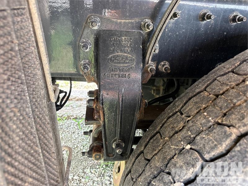 Peterbilt 348 Kombinētās vakumsūkņa mašīnas