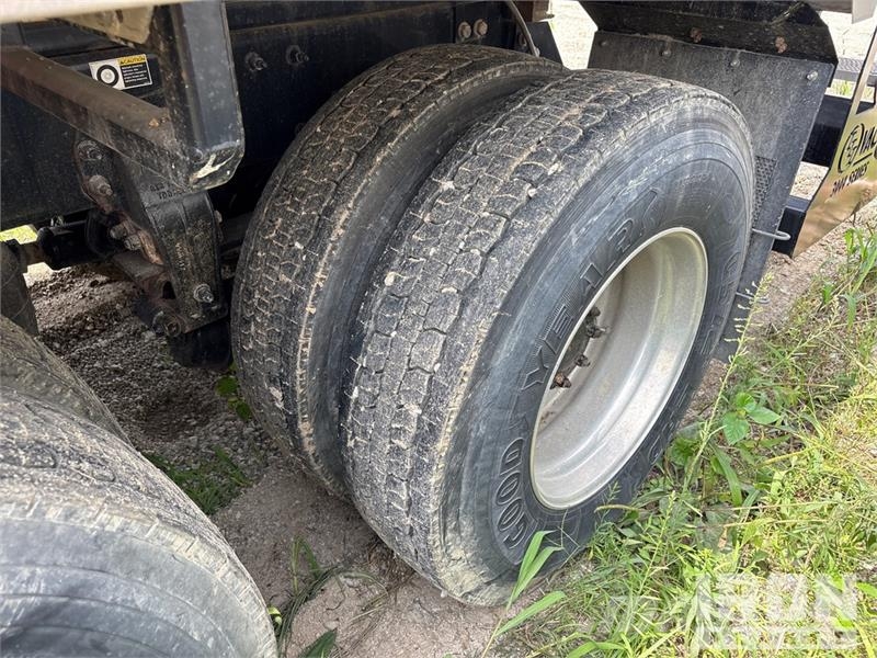 Peterbilt 348 Kombinētās vakumsūkņa mašīnas