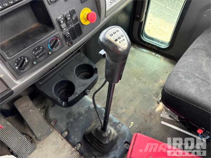 Peterbilt 348 Kombinētās vakumsūkņa mašīnas