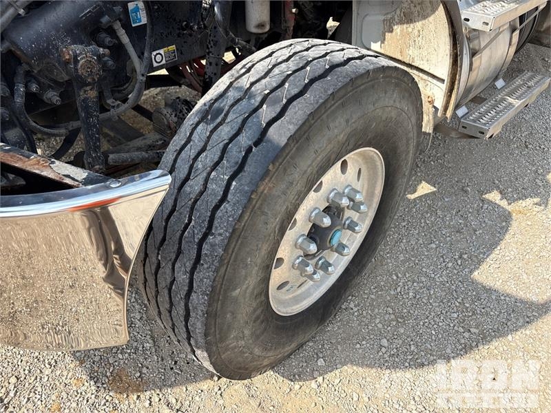 Peterbilt 348 Camiones aspiradores/combi