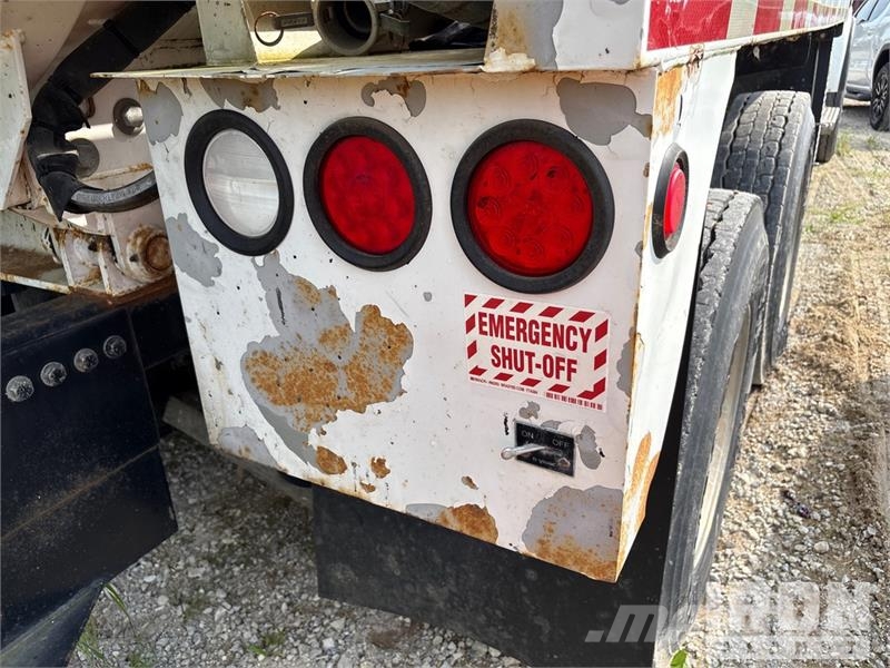 Peterbilt 348 Camiones aspiradores/combi