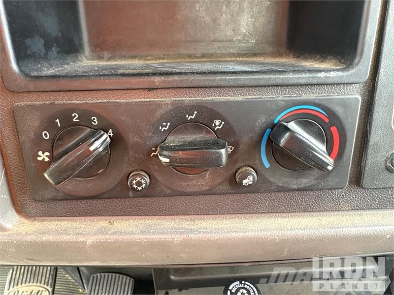 Peterbilt 348 Camiones aspiradores/combi