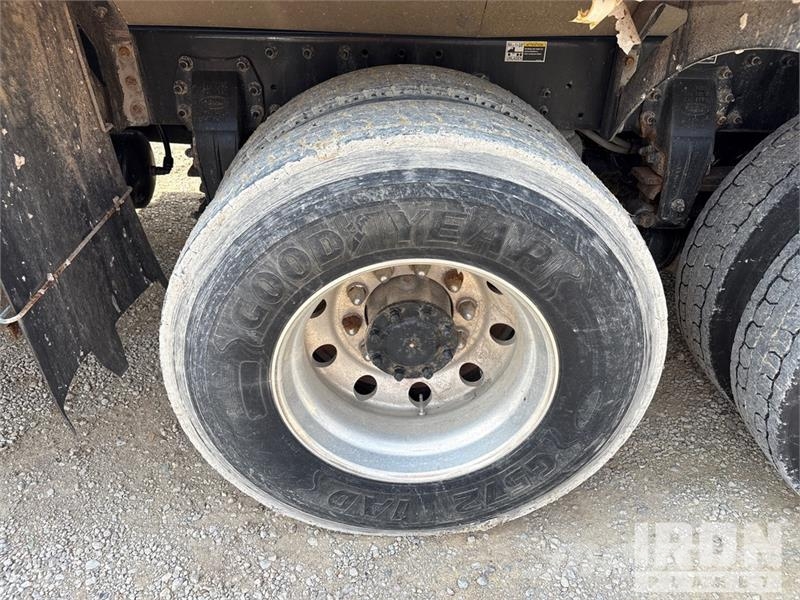 Peterbilt 348 Camiones aspiradores/combi