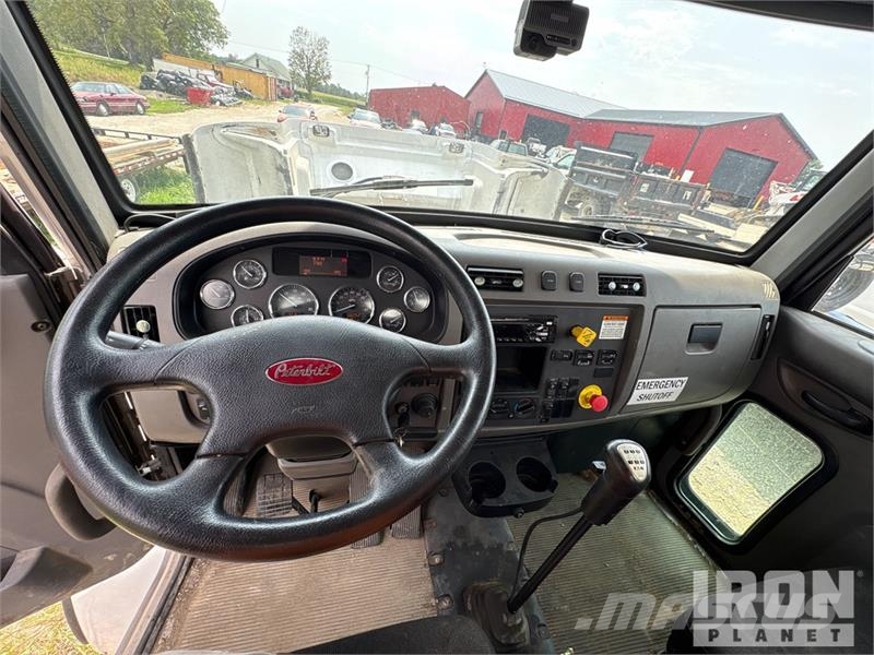 Peterbilt 348 Kombinētās vakumsūkņa mašīnas