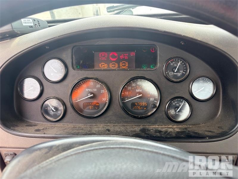 Peterbilt 348 Camiones aspiradores/combi
