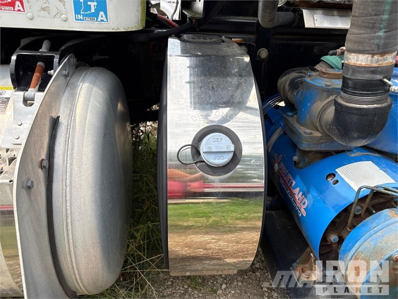 Peterbilt 348 Kombinētās vakumsūkņa mašīnas