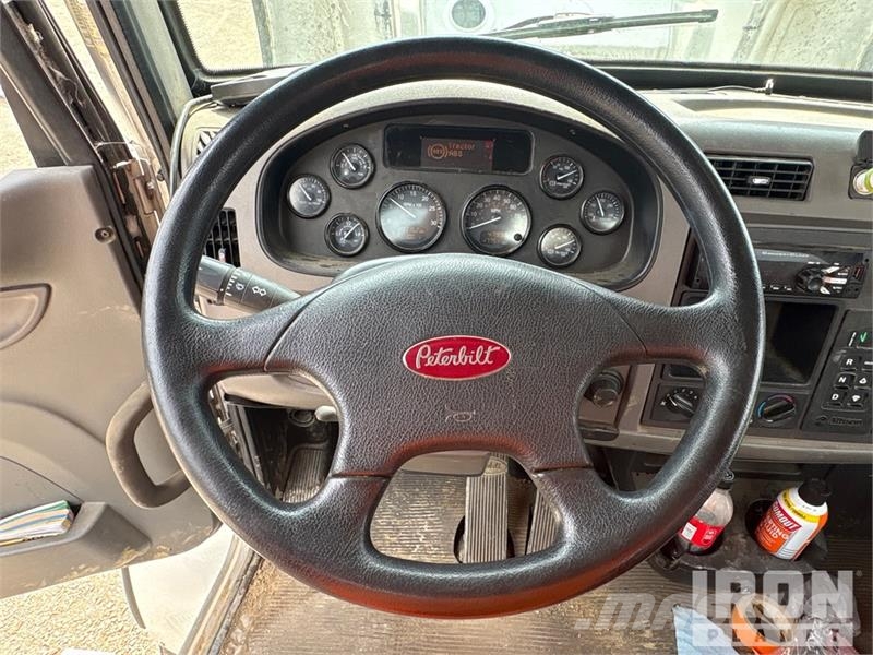 Peterbilt 348 Camiones aspiradores/combi