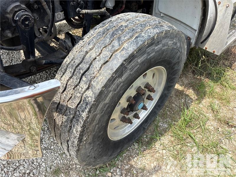 Peterbilt 348 Kombinētās vakumsūkņa mašīnas