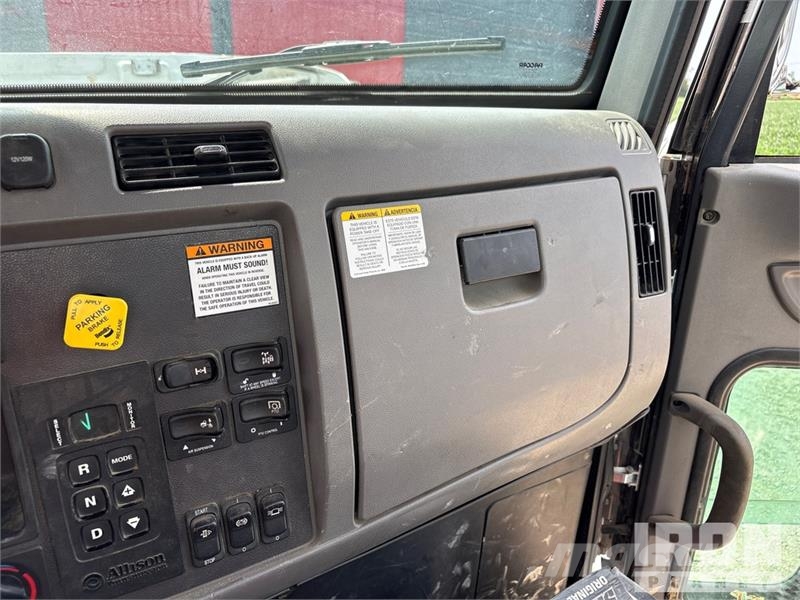 Peterbilt 348 Camiones aspiradores/combi