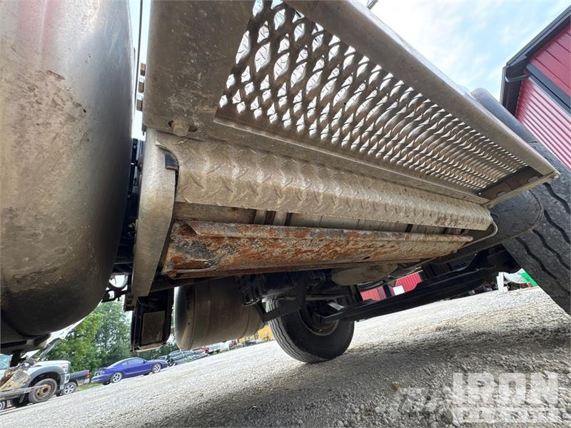 Peterbilt 348 Camiones aspiradores/combi