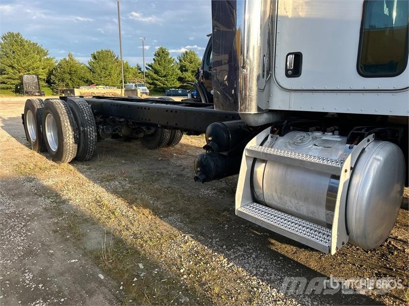 Peterbilt 357 Cabine e interni