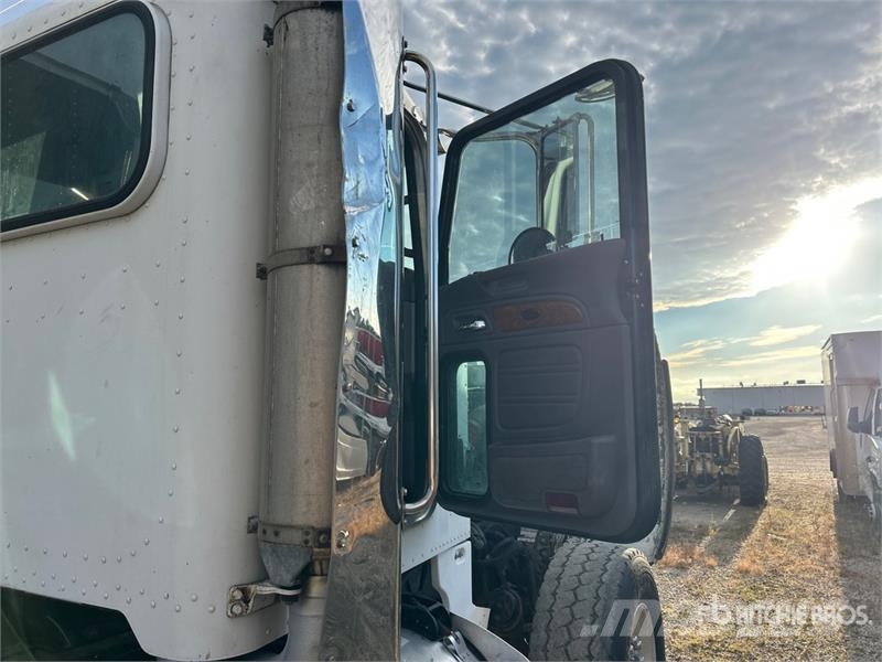 Peterbilt 357 Cabine e interni