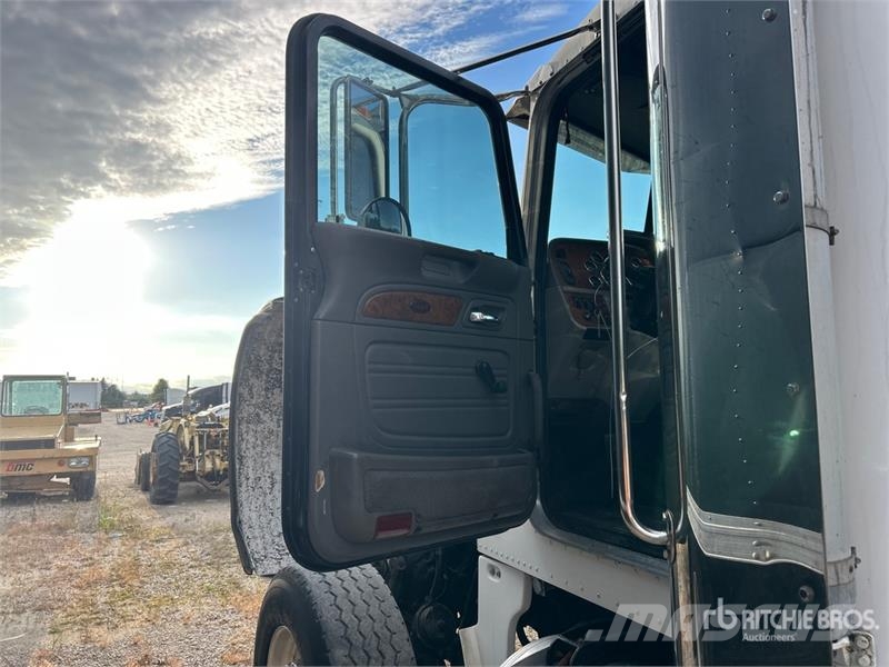 Peterbilt 357 Cabine e interni