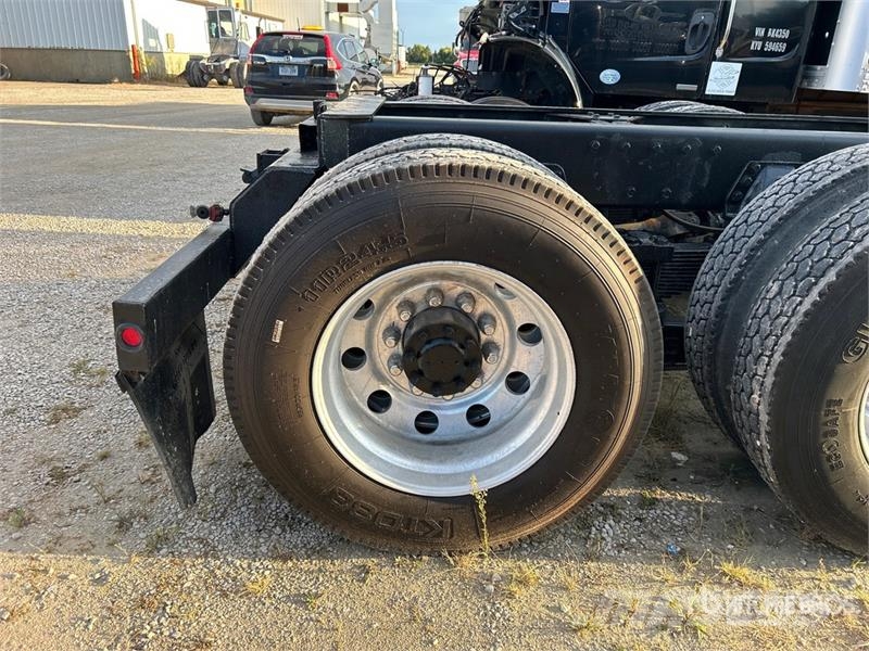 Peterbilt 357 Cabine e interni