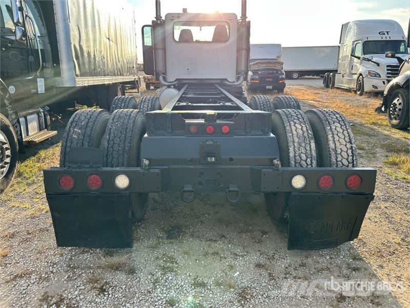 Peterbilt 357 Cabine e interni