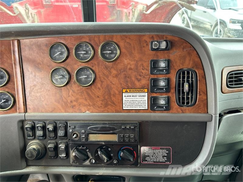 Peterbilt 365 Bañeras basculantes usadas