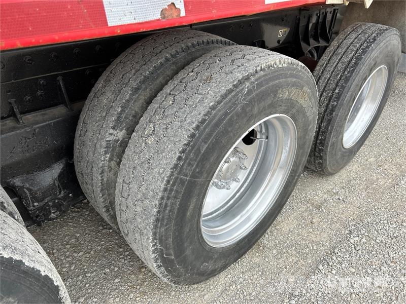 Peterbilt 365 Bañeras basculantes usadas