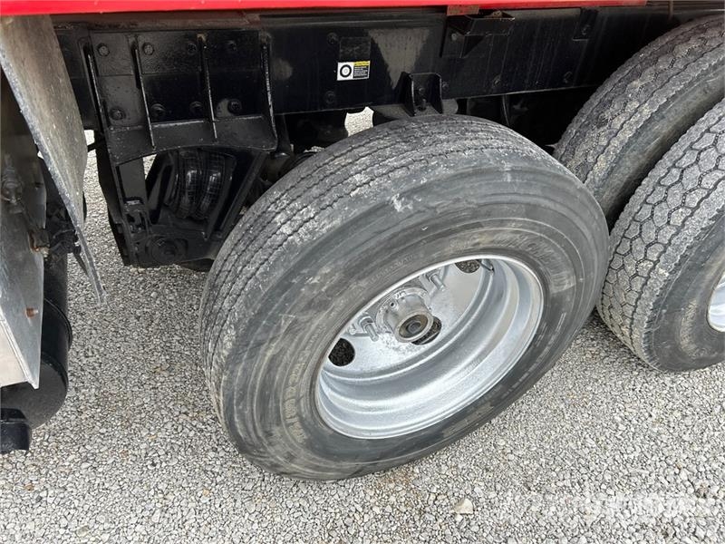 Peterbilt 365 Bañeras basculantes usadas