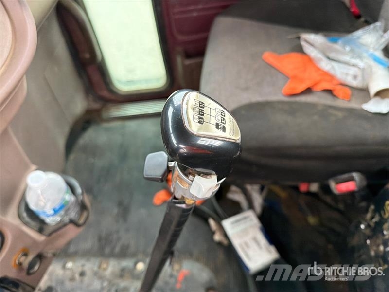 Peterbilt 367 8x4 Winch Truck Sleepwagens
