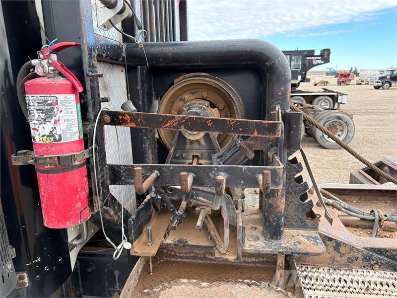 Peterbilt 367 8x4 Winch Truck Sleepwagens