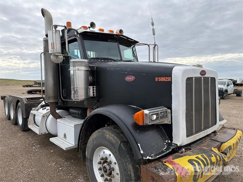 Peterbilt 367 8x4 Winch Truck Sleepwagens