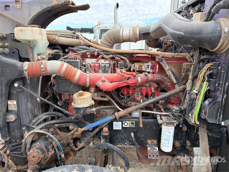 Peterbilt 367 8x4 Winch Truck Sleepwagens