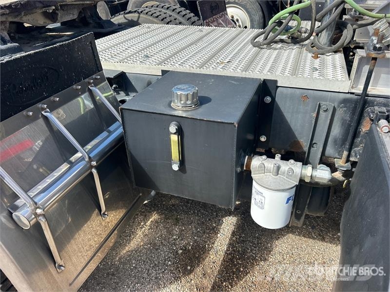 Peterbilt 384 Truck Tractor Units
