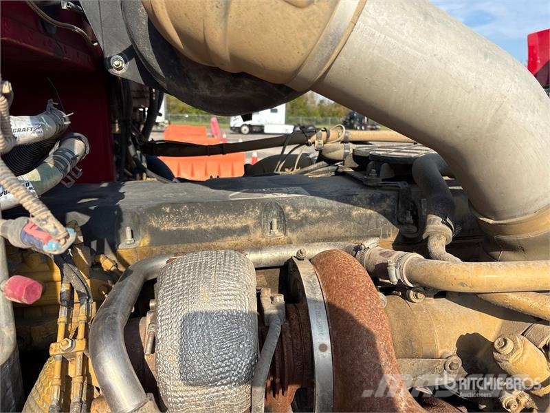 Peterbilt 384 Traktorske jedinice