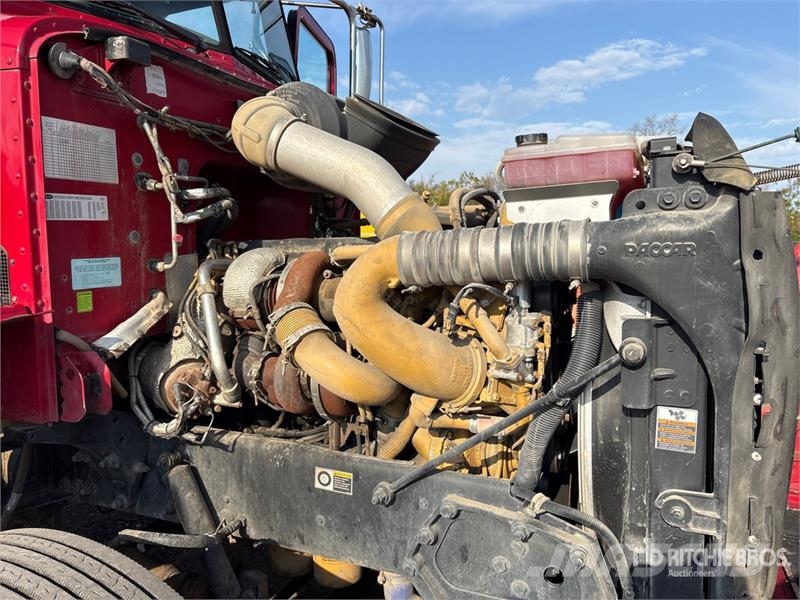 Peterbilt 384 Traktorske jedinice