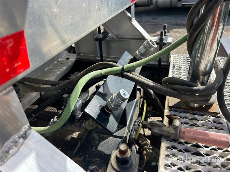 Peterbilt 384 Truck Tractor Units