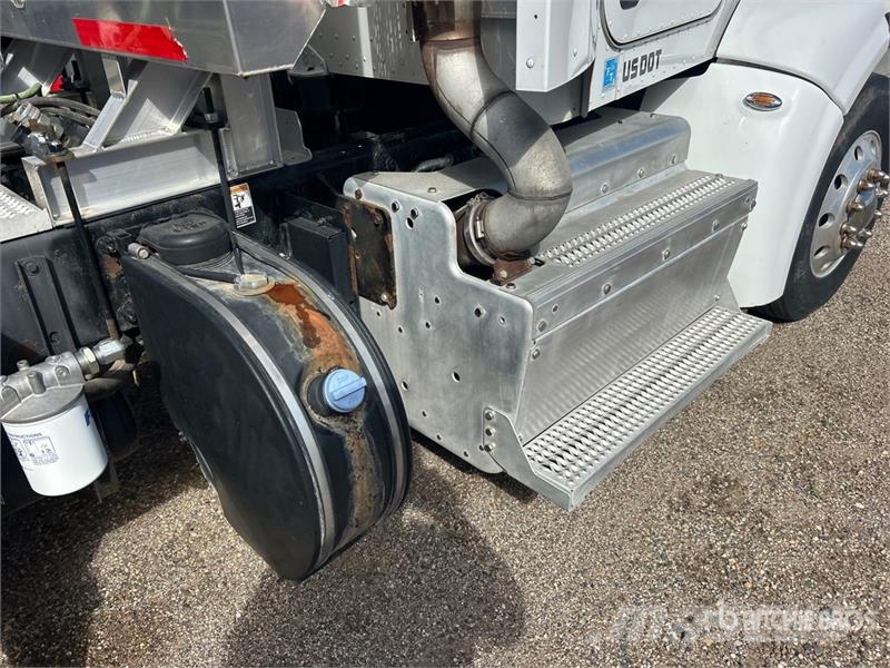 Peterbilt 384 Truck Tractor Units