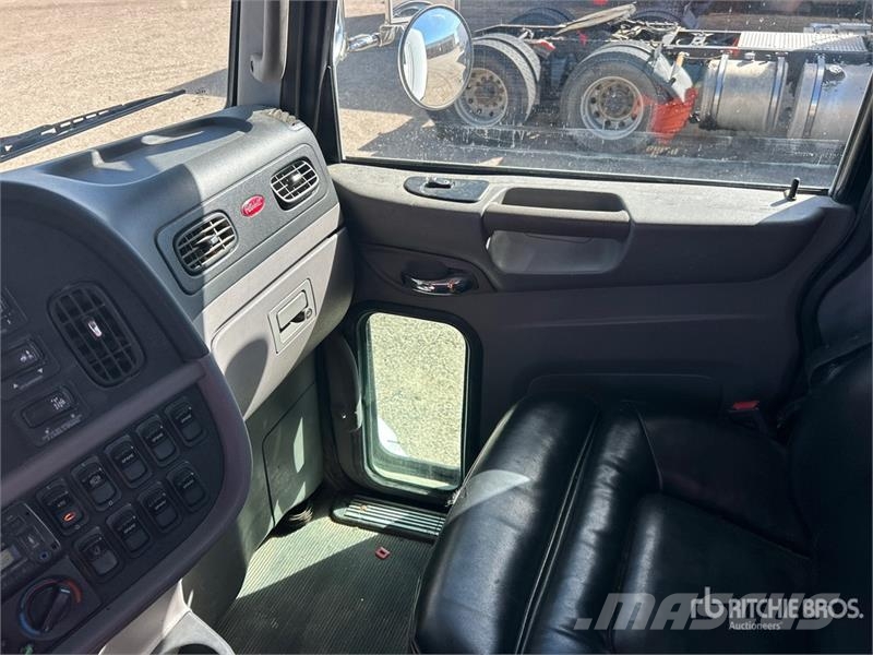 Peterbilt 384 Truck Tractor Units