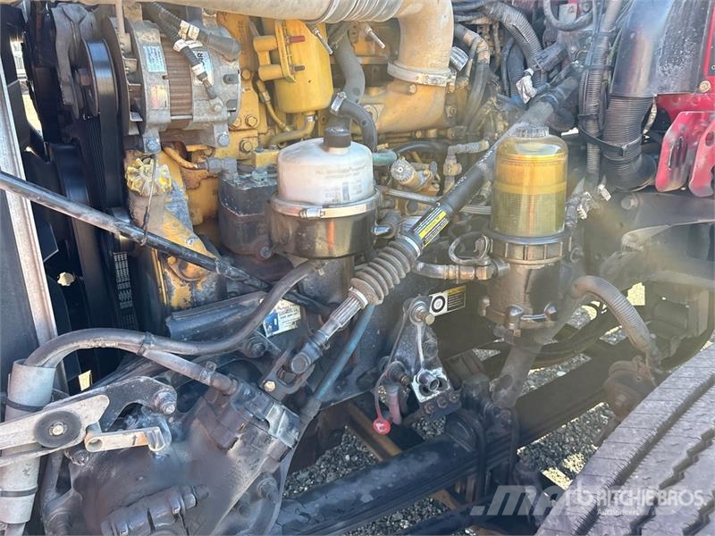 Peterbilt 384 Trekkers