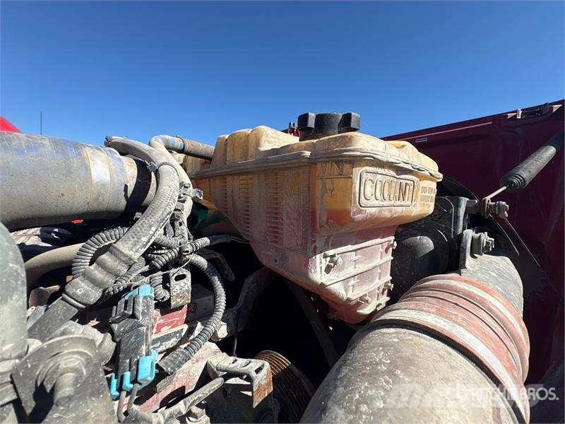 Peterbilt 386 Trekkers