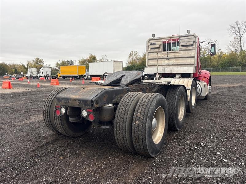 Peterbilt 386 Vlačilci