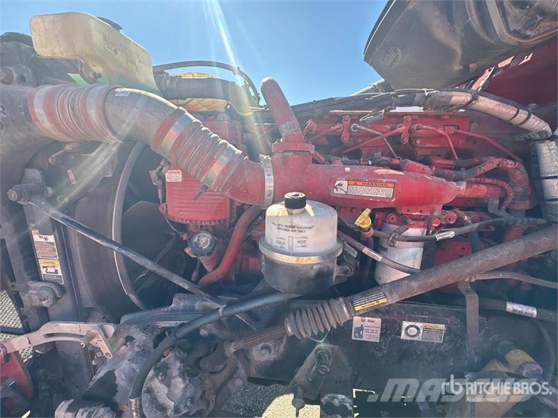 Peterbilt 386 Trekkers