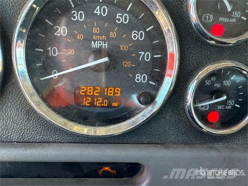 Peterbilt 386 Trekkers