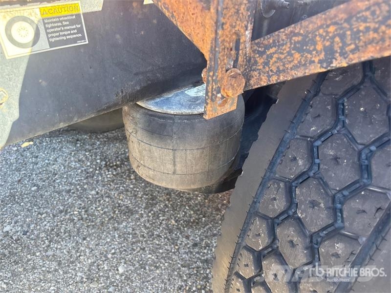 Peterbilt 386 Trekkers