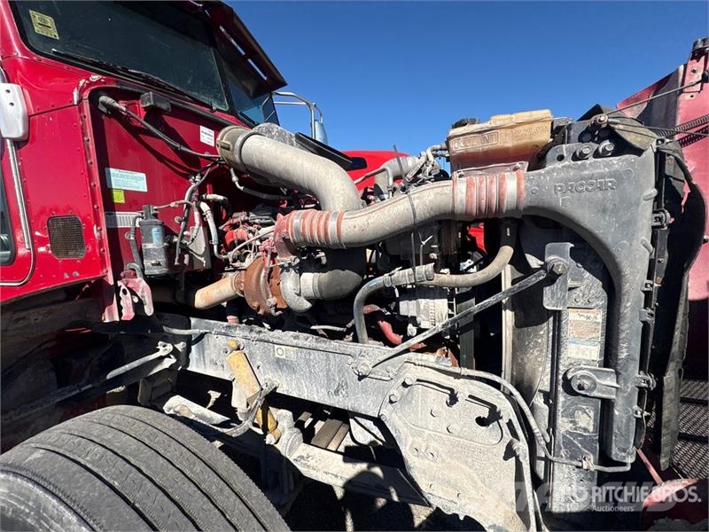 Peterbilt 386 Trekkers