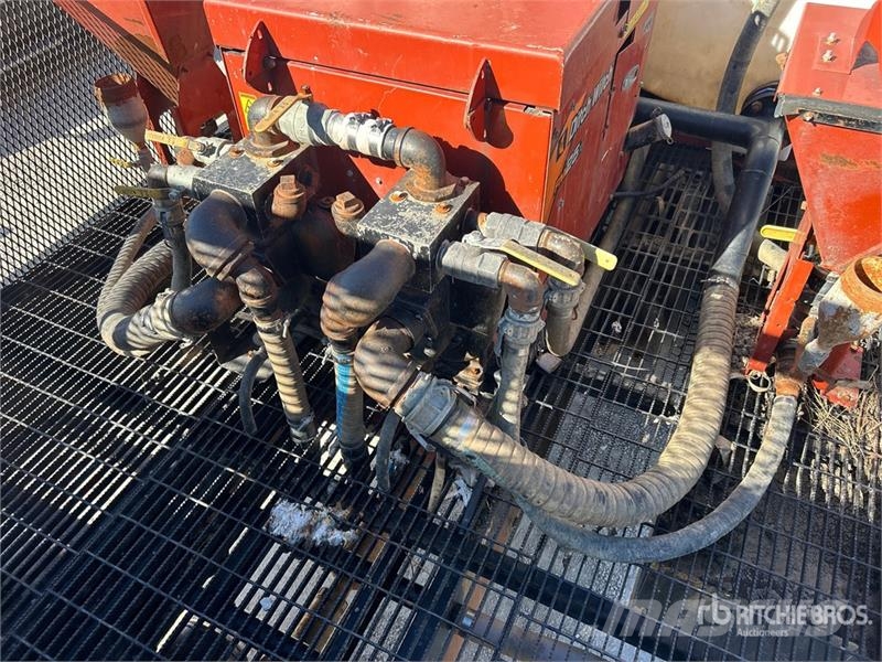 Peterbilt 386 6x4 Mud Mixing Truck شاحنات أخرى